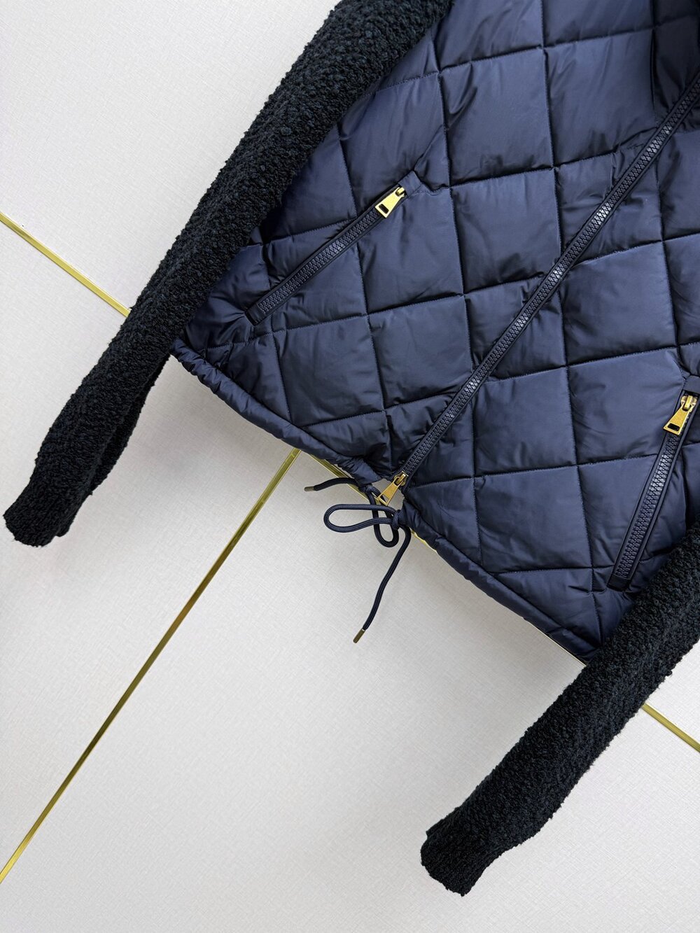 Moncler Drawstring Hem Knit Sleeve Puffer Jacket - Picture 4 of 9